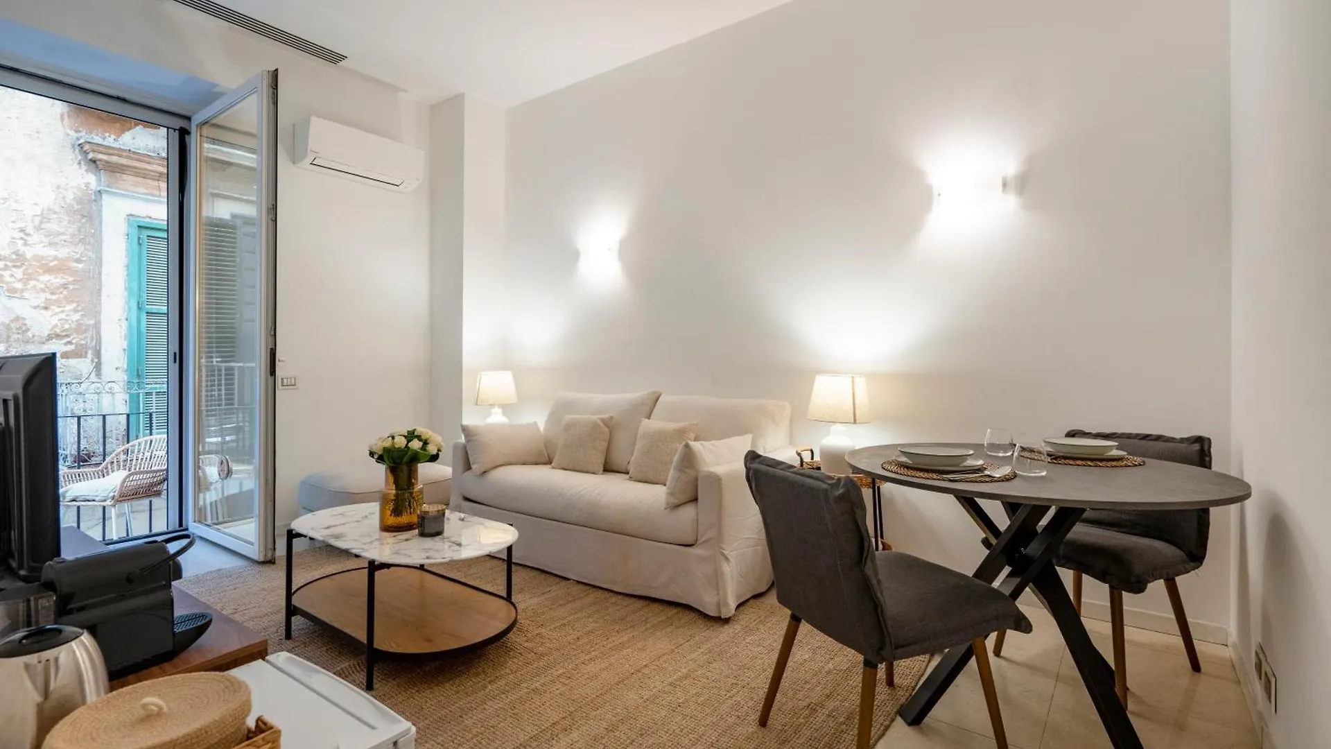 Luxury Suite In Bari Center